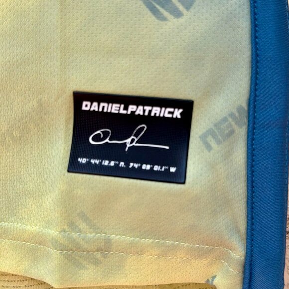 Adidas Men's Soccer New York Red Bull Daniel Patrick 23/24 Home Jersey XS - Picture 6 of 6